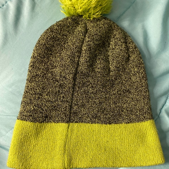 Kids' Green and Brown Beanie with Character Design - Picture 3 of 3